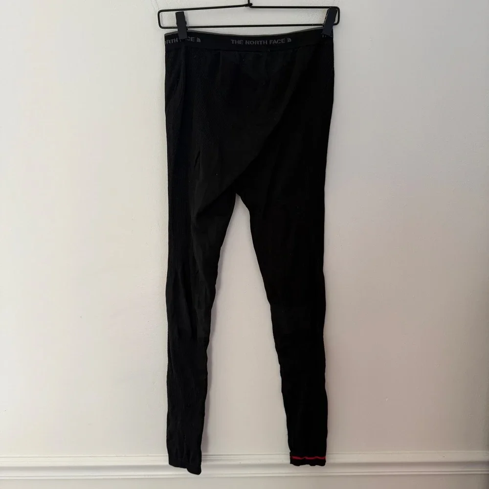 The North Face Mens Base Layer Leggings Black Seamless Thermal Tights L/XL Italy